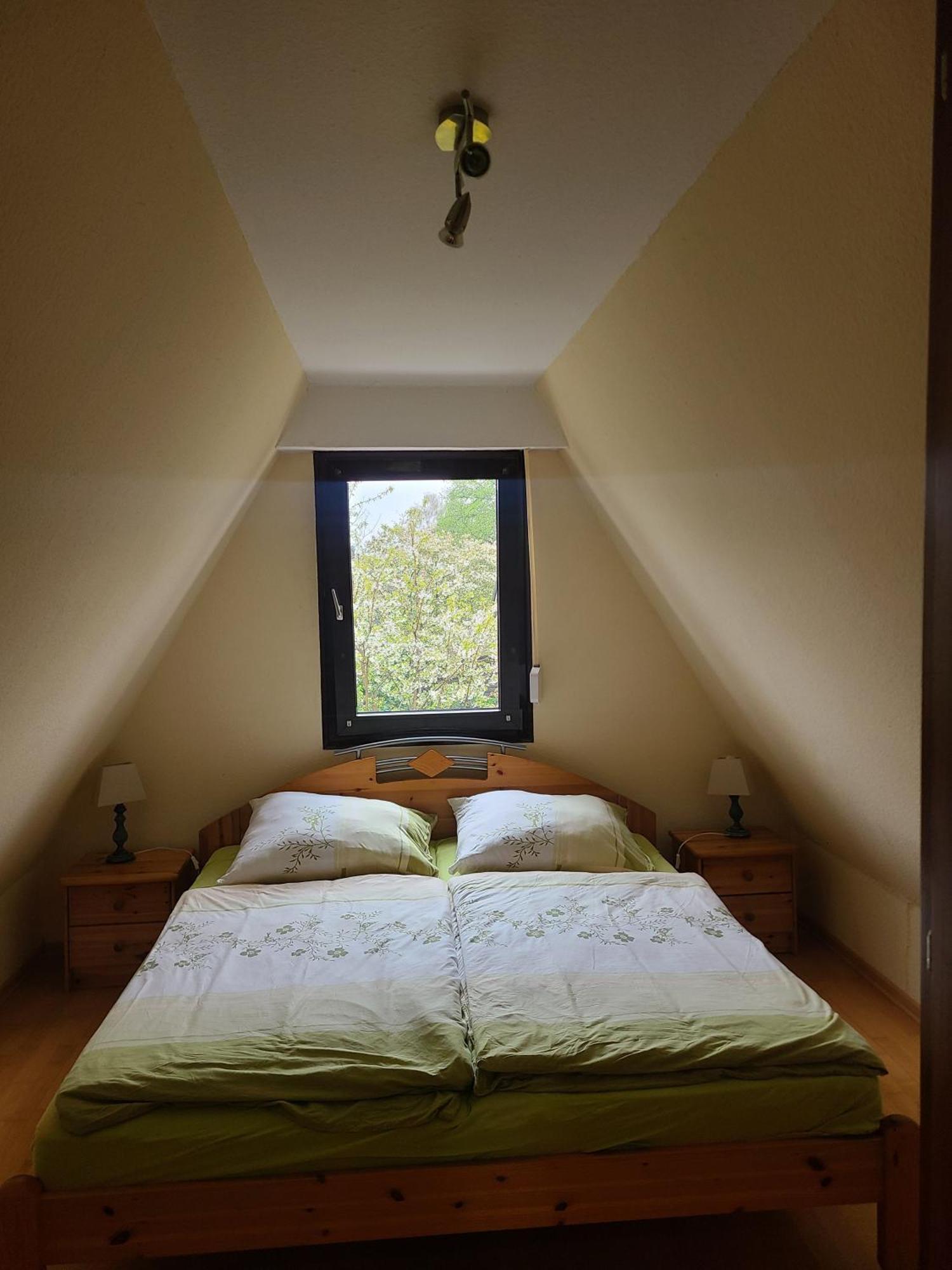 Ferienhaus Kiebitz Bedekaspel Esterno foto